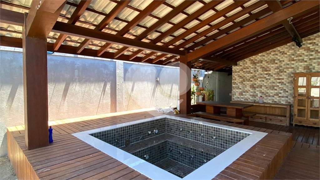 Casa à venda com 4 suítes em Orla Norte, Porto Seguro, BA