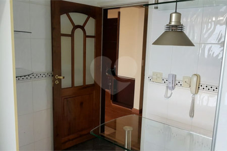 Apartamento à venda com 3 quartos, sendo 1 suíte, em Alto da Lapa, São Paulo, SP