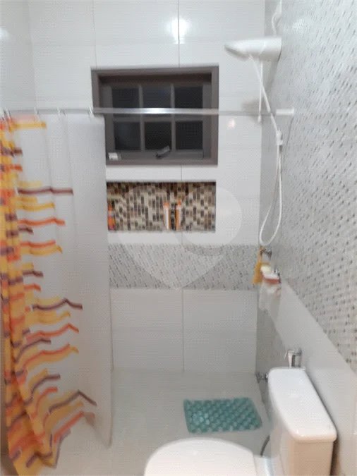 Excelente Casa Térrea no Condomínio Outeiro das Flores – Conforto, Segurança e Contato com a Natureza