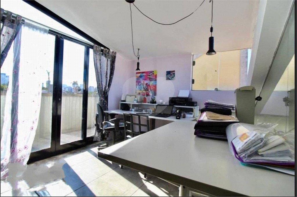 Casa à venda ou para alugar com 4 quartos, sendo 2 suítes, em Brooklin, São Paulo, SP