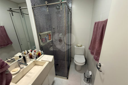Casa à venda com 4 quartos, sendo 3 suítes,  no condomínio Aromaz, São Bernardo do Campo - SP