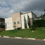 Casa à venda com 4 suítes em Guaxinduva, Atibaia, SP