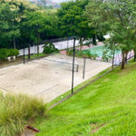 Casa à venda ou para alugar com 3 suítes no condomínio Villa Real, Bragança Paulista - SP