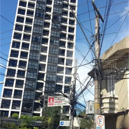 Flat à venda com 1 suíte em Santana, São Paulo, SP