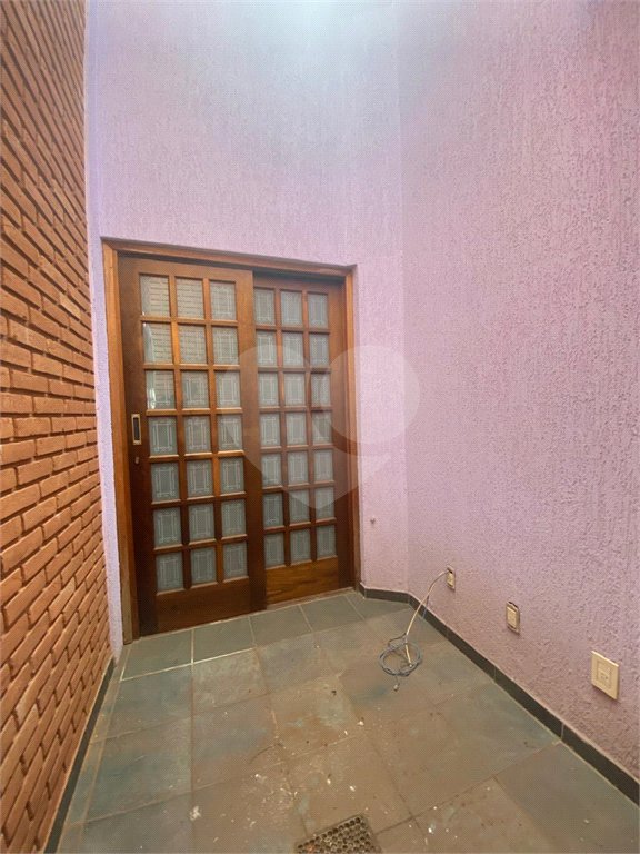 Casa à venda com 3 quartos, sendo 1 suíte, no Centro, Araraquara, SP