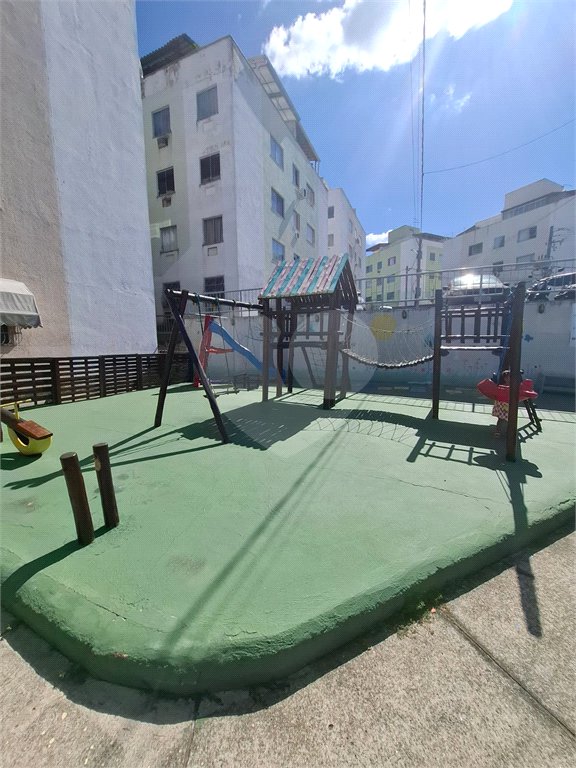 Apartamento para alugar com 3 quartos em Campo Grande, Rio de Janeiro, RJ
