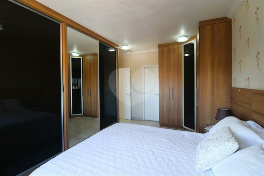 Apartamento Reformado em Condomínio Clube | 132 m² | 3 Suítes | 2 Vagas