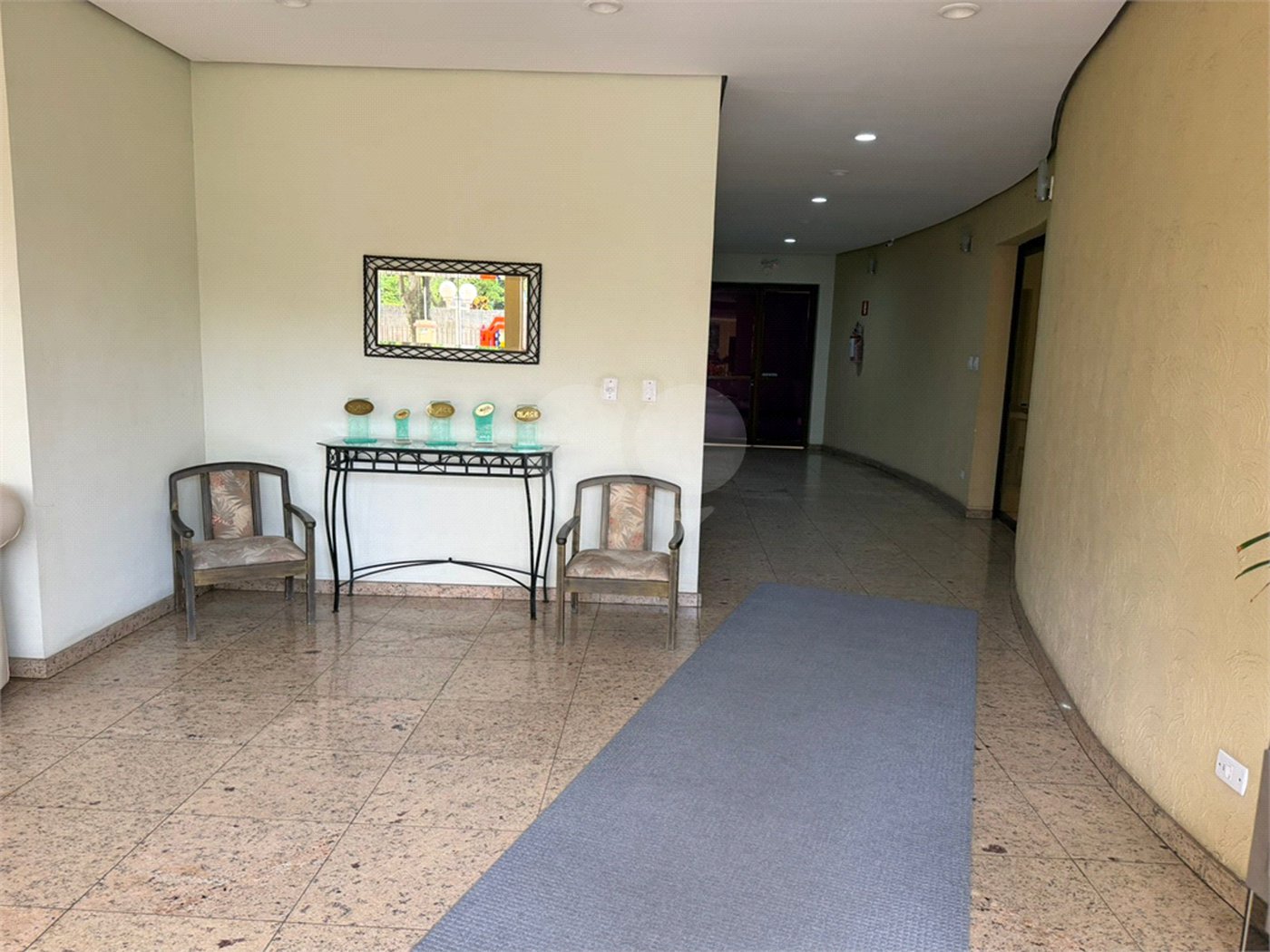 Apartamento à venda com 3 quartos, sendo 1 suíte, no Centro, Suzano, SP