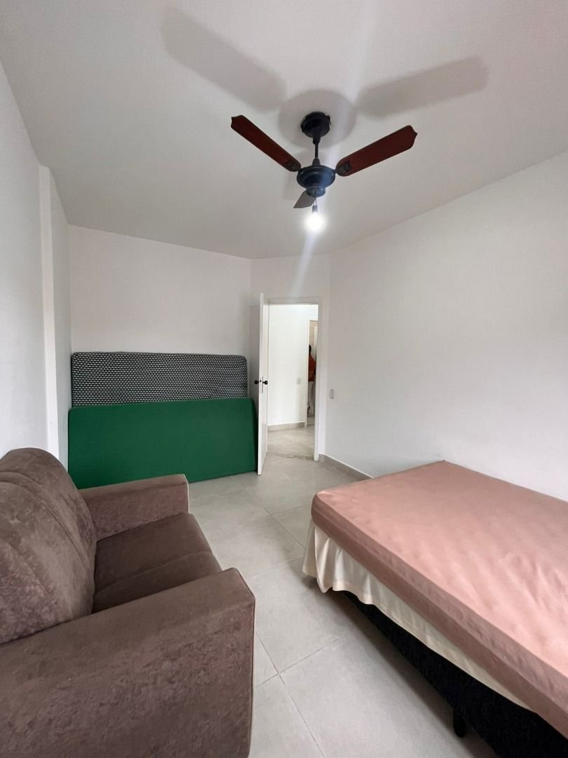 Apartamento com 2 dormitórios à venda, 65 m² por R$ 360.000,00 - Vila Júlia - Guarujá/SP