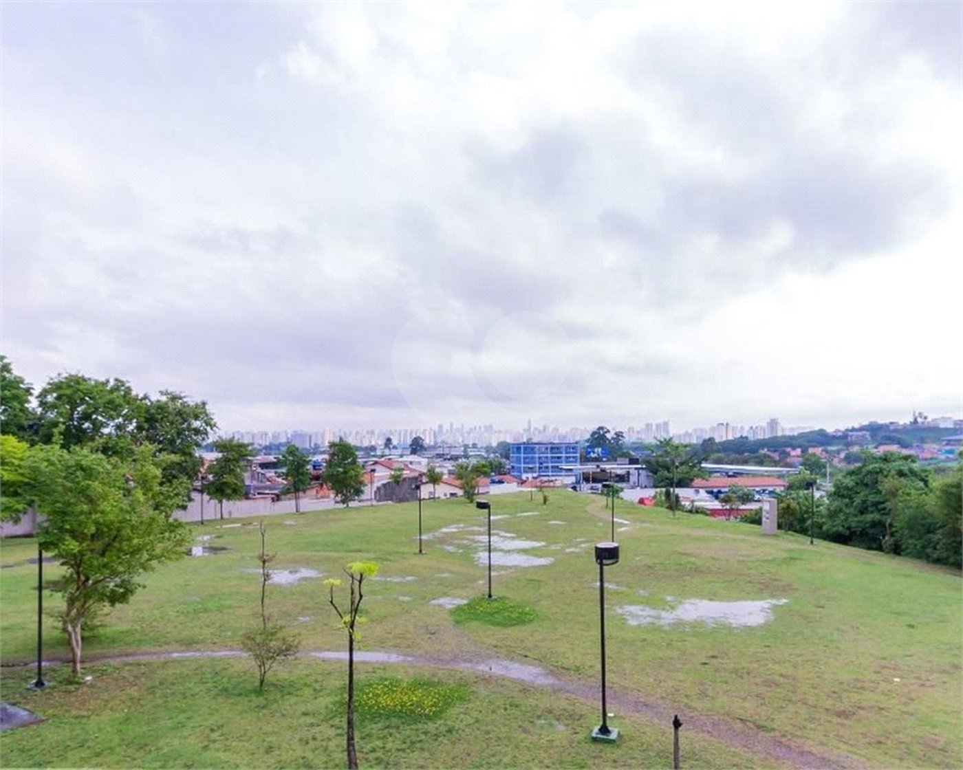 Apartamento à venda com 2 quartos, sendo 1 suíte, em Ponte Grande, Guarulhos, SP