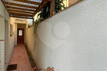 Casa à venda com 3 suítes em Santo Amaro, São Paulo, SP