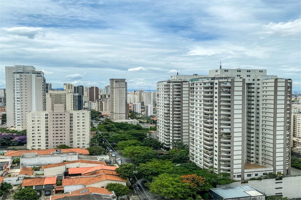 Apartamento à venda com 2 suítes em Vila Mariana, São Paulo, SP
