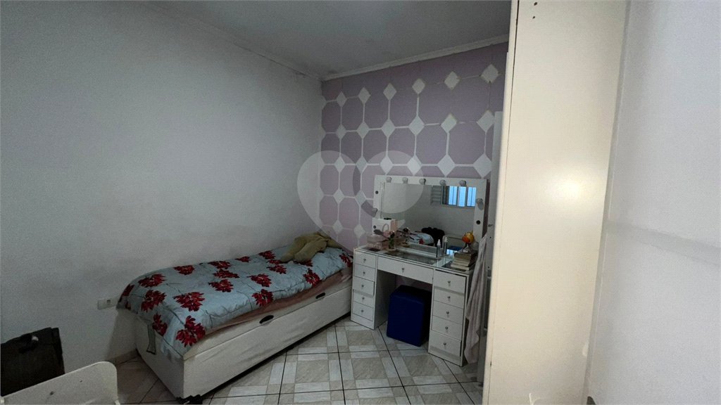 Sobrado à venda com 3 quartos em Cidade Kemel, São Paulo, SP