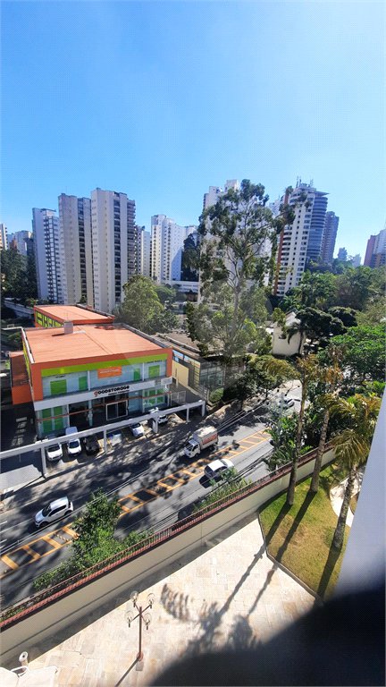 Apartamento à venda com 4 quartos, sendo 2 suítes, em Morumbi, São Paulo, SP