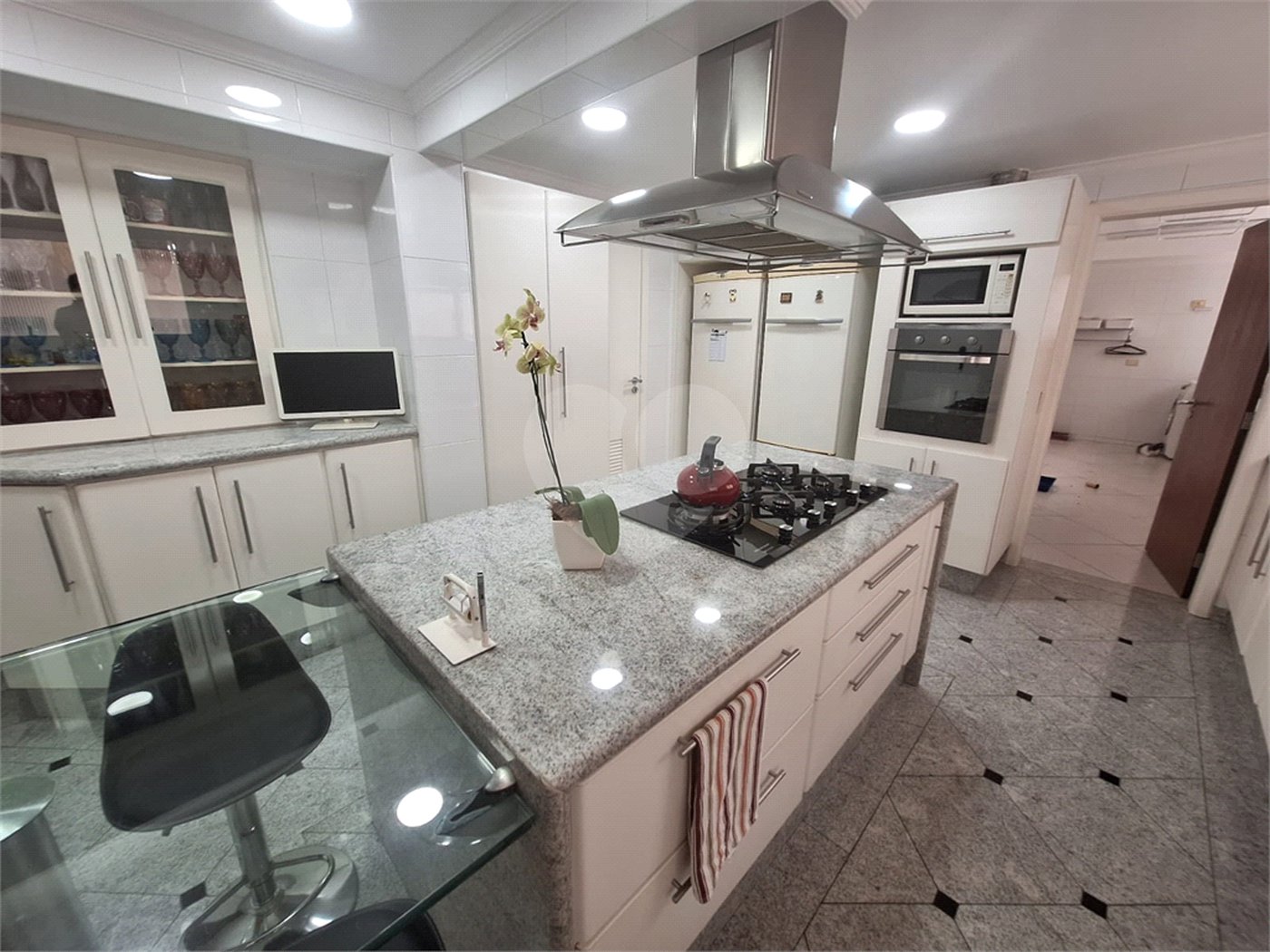 Apartamento à venda com 4 quartos, sendo 2 suítes, em Santana, São Paulo, SP