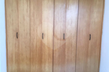 Apartamento à venda com 3 quartos, sendo 1 suíte, em Jardim Parque Morumbi, São Paulo, SP