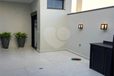 Casa à venda com 3 suítes no condomínio Vila Ytu, Indaiatuba - SP