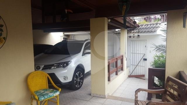 Sobrado à venda com 5 quartos, sendo 1 suíte, em Jardim Virginia Bianca, São Paulo, SP