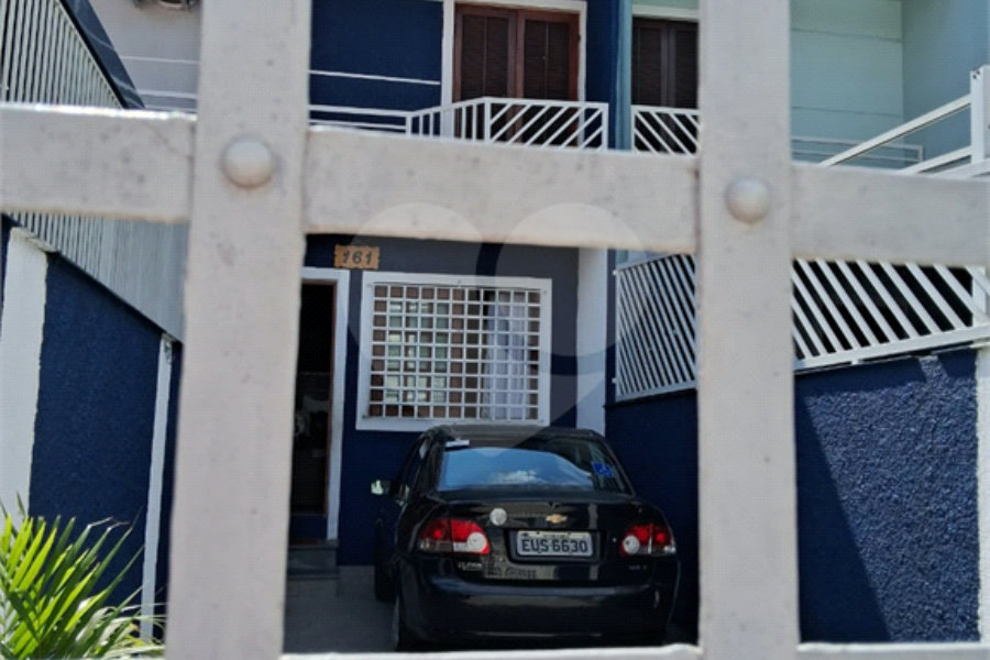 Sobrado à venda com 2 quartos em Tremembé, São Paulo, SP