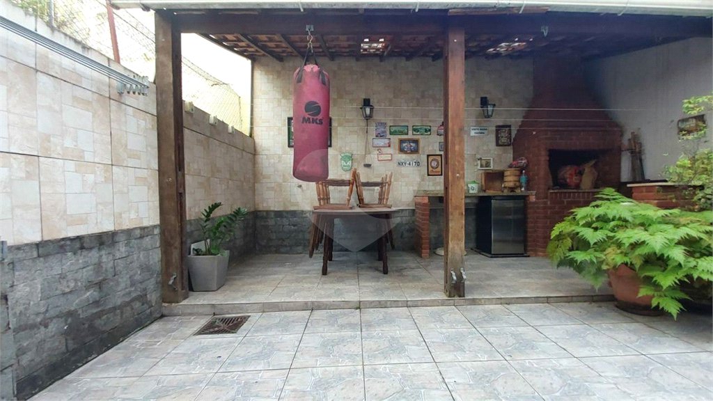 Casa à venda com 3 quartos, sendo 1 suíte,  em Vila Paulista, São Paulo, SP