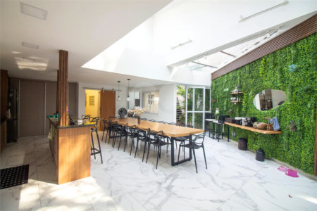 Casa Térrea à venda ou para alugar com 5 quartos, sendo 1 suíte, em Brooklin, São Paulo, SP
