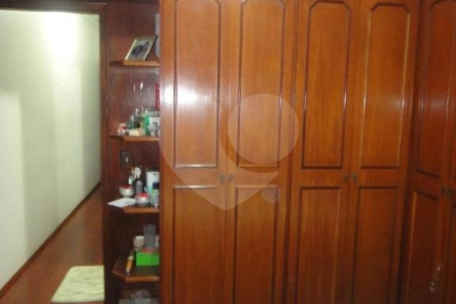 Sobrado à venda com 3 quartos em Vila Maria Alta, São Paulo, SP