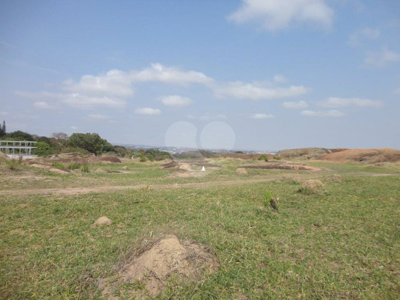 Área de Terra à venda em Chácaras Alpina, Valinhos, SP