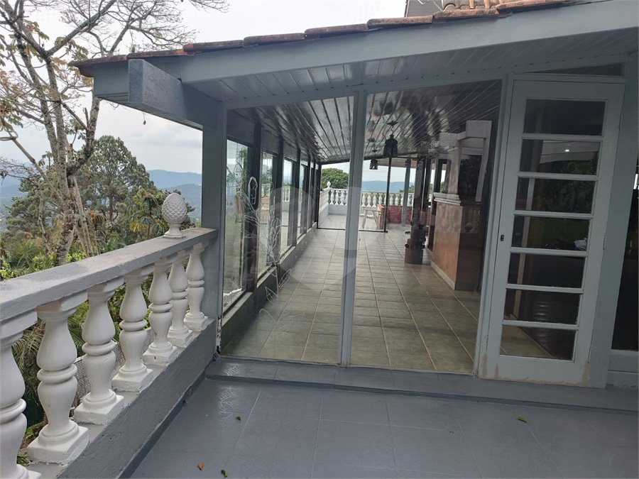 Sobrado para alugar com 3 quartos, sendo 1 suíte, em Roseira, Mairiporã, SP