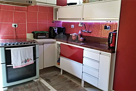 Casa Térrea à venda com 3 quartos, sendo 1 suíte, em Vila Mazzei, São Paulo, SP
