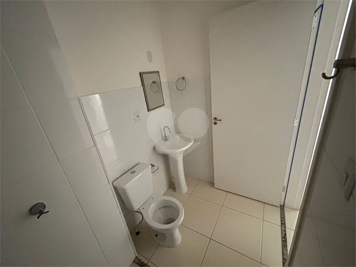 Apartamento à venda com 2 quartos, sendo 1 suíte,  em Jardim Manoel Penna, Ribeirão Preto, SP