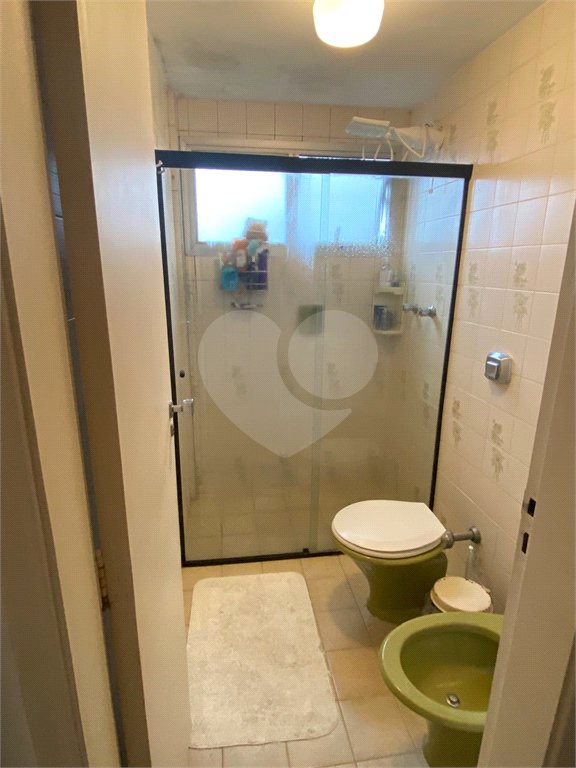 Apartamento à venda com 3 quartos, sendo 1 suíte,  em Morumbi, São Paulo, SP