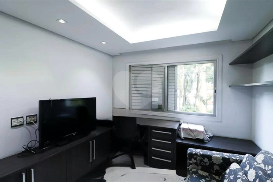 Apartamento à venda com 3 quartos, sendo 1 suíte, em Santana, São Paulo, SP