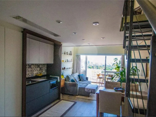 Apartamento à venda com 2 quartos, sendo 1 suíte,  em Vila Mariana, São Paulo, SP