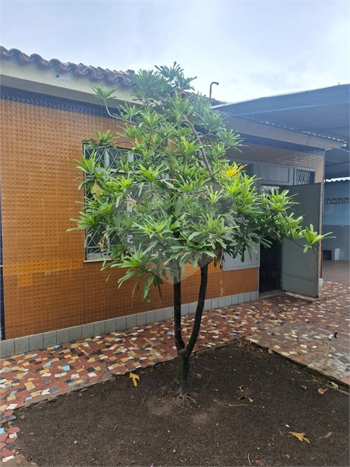 Casa à venda com 8 quartos em Campo Grande, Rio de Janeiro, RJ