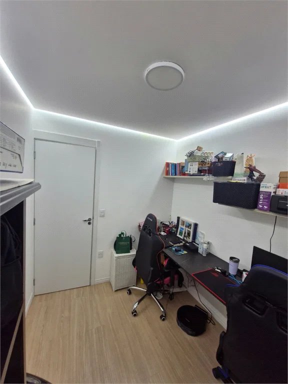 Apartamento à venda com 3 quartos, sendo 1 suíte,  em Parque Residencial da Lapa, São Paulo, SP