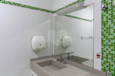 Casa à venda com 3 quartos, sendo 1 suíte, em Parque Santo Antônio, Guarulhos, SP