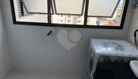 Apartamento à venda com 3 quartos, sendo 1 suíte,  em Vila Guilherme, São Paulo, SP