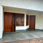 Sobrado para alugar com 4 quartos, sendo 2 suítes,  no Centro, Três Lagoas, MS