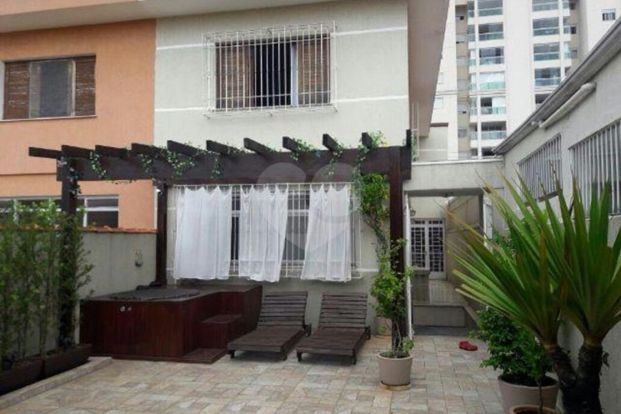 Casa à venda com 3 quartos, sendo 1 suíte, em Imirim, São Paulo, SP