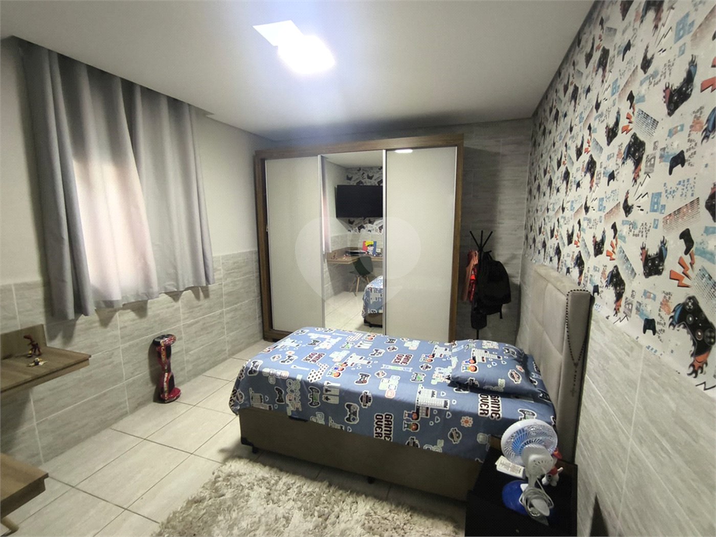 Casa à venda com 2 quartos, sendo 1 suíte, em Jardim Cacique, Suzano, SP