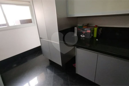 Á venda Apartamento Alto Padrão 5 suítes / 8 vagas 522m² Vila Nova Conceição
