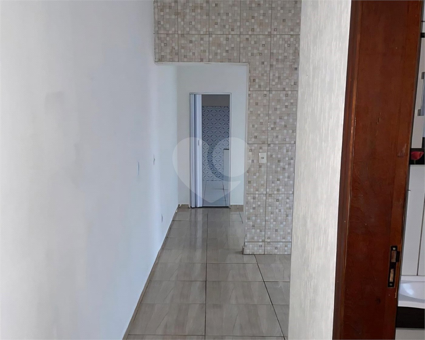 Casa à venda com 2 quartos em Vila Carvalho, Itapetininga, SP