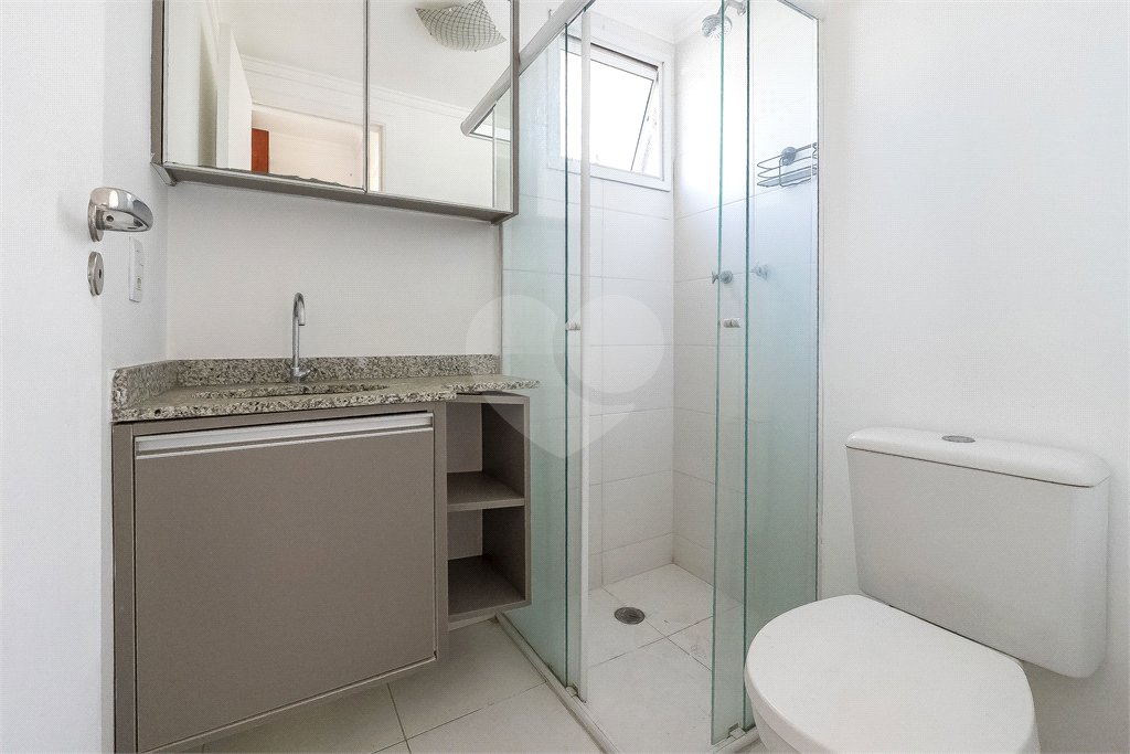Apartamento à venda com 3 quartos, sendo 1 suíte, em Jardim Parque Morumbi, São Paulo, SP