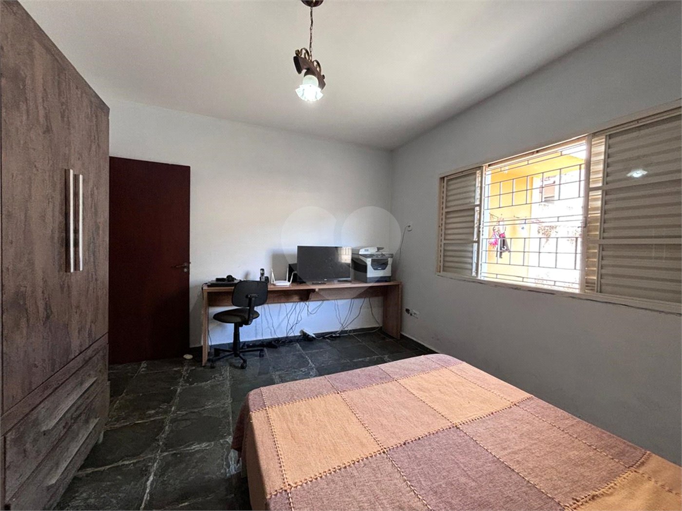 Casa à venda com 5 quartos, sendo 2 suítes,  em Jardim Maristela, Atibaia, SP