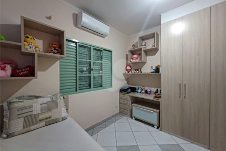 Casa à venda com 3 quartos, sendo 1 suíte, em Jardim Brasilândia, Sorocaba, SP