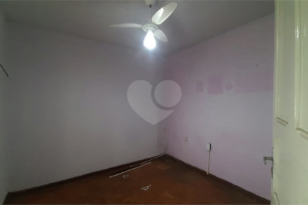 Casa à venda com 3 quartos em Vila Bertioga, São Paulo, SP