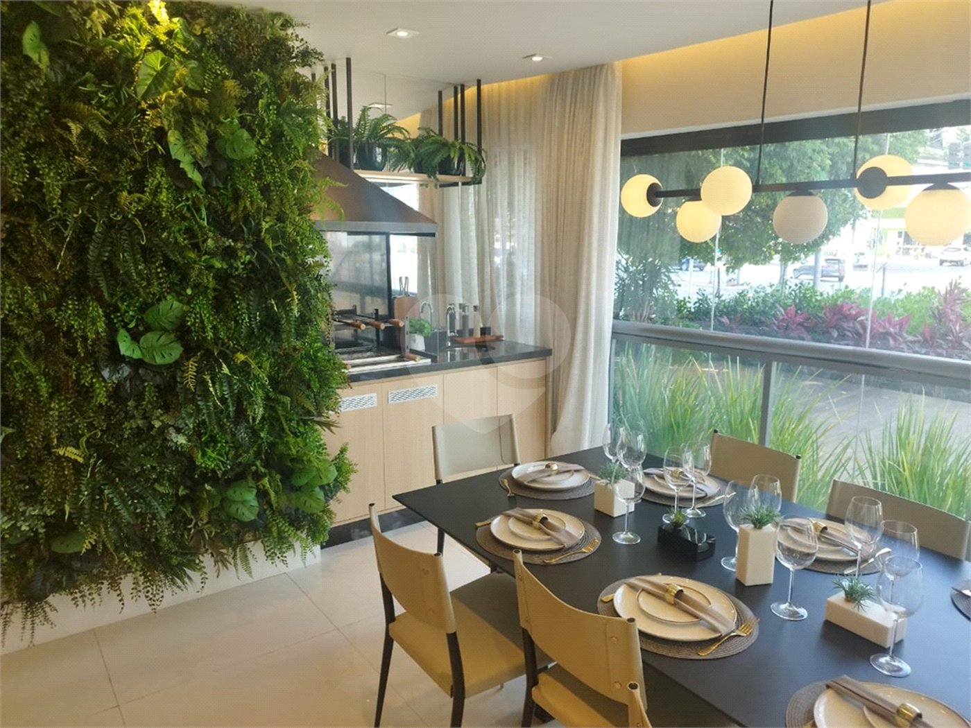 Apartamento à venda com 3 quartos, sendo 2 suítes, em Jardim das Acácias, São Paulo, SP