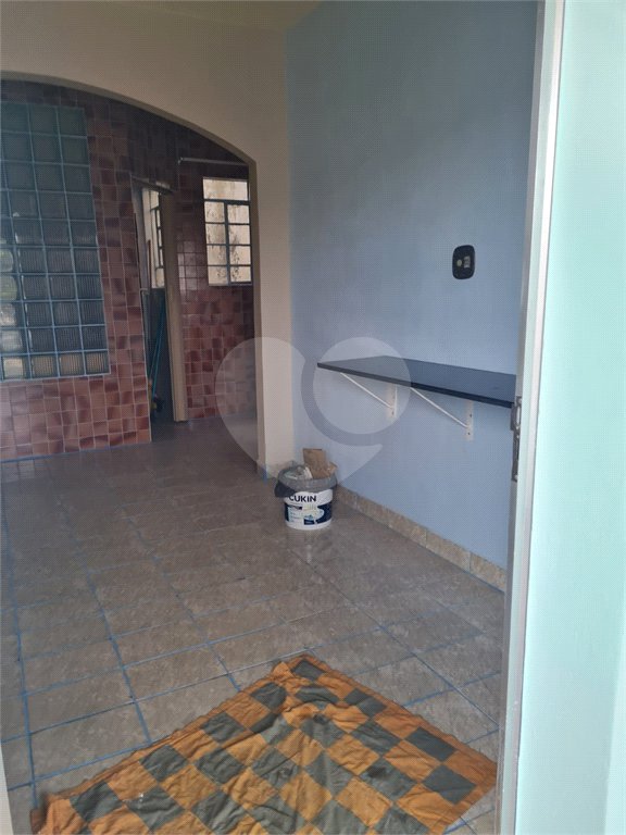 Casa à venda com 6 quartos em Vila dos Remédios, São Paulo, SP