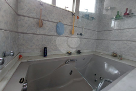 Apartamento à venda com 3 quartos, sendo 1 suíte, em Tijuca, Rio de Janeiro, RJ