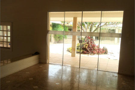 Casa à venda ou para alugar com 6 quartos, sendo 4 suítes, em Jardim Itaperi, Atibaia, SP